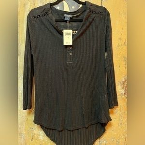NWT Lucky brand black comfy shirt (T21)